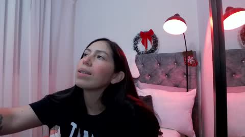 Snapshot of katybelladonna chatting on 12.29.24 KATY online show from 12.29.24