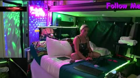 katycouple69 online show from 05.09.26