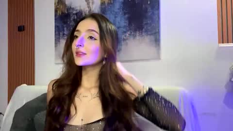 Snapshot of katydeliz chatting on 10.20.25 katy deliz online show from 10.20.25