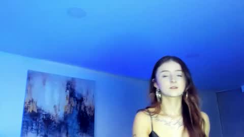 Snapshot of katydeliz chatting on 03.25.26 katy deliz online show from 03.25.26