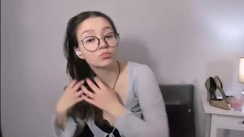 Snapshot of katygentle chatting on 02.16.26 Katy online show from 02.16.26