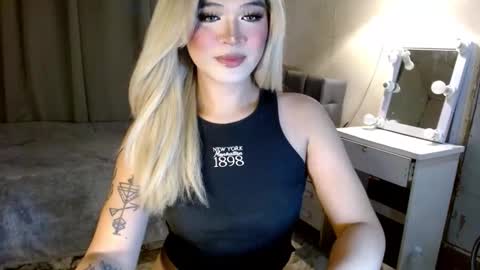 katykiat online show from 10.18.25