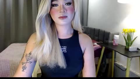 katykiat online show from 11.18.25