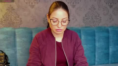 Snapshot of katylinee chatting on 03.20.26 Katyline online show from 03.20.26