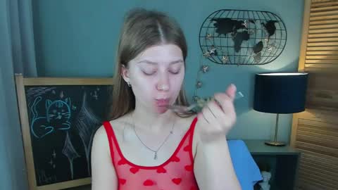 katymeaw online show from 05.11.26