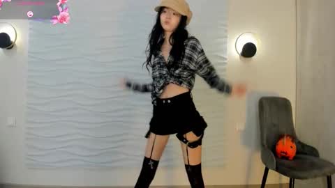 mai online show from 12.01.25