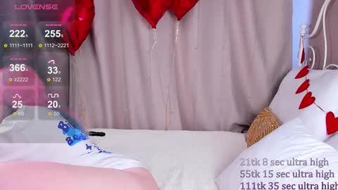 Snapshot of kawaii_yuki chatting on 02.10.25 Yuki  online show from 02.10.25
