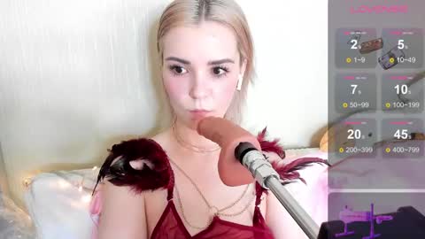 Snapshot of kaya_devis chatting on 03.10.25 KAYA online show from 03.10.25