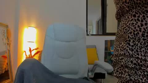 Kaya online show from 06.24.26