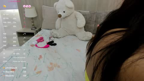   online show from 02.03.25