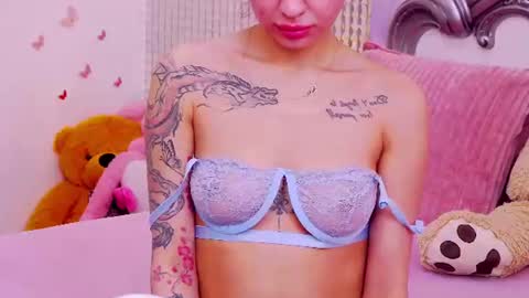 Kaya Belle online show from 06.17.26