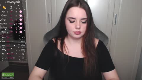 Snapshot of kayacherry chatting on 12.19.24 Alice online show from 12.19.24