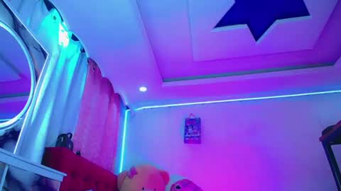 Snapshot of kayla_sexx chatting on 06.29.26 kayla_sexx online show from 06.29.26