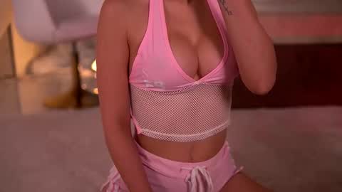 kaylabray online show from 11.19.25