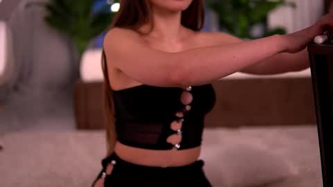 Snapshot of kaylabray chatting on 02.11.26 kaylabray online show from 02.11.26