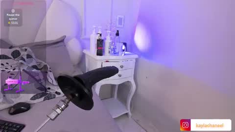 kaylachannell online show from 07.03.26