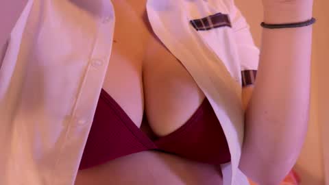 Snapshot of kaylacollins1 chatting on 02.18.26 Kayla online show from 02.18.26