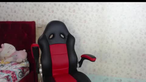 Kayla online show from 10.13.25