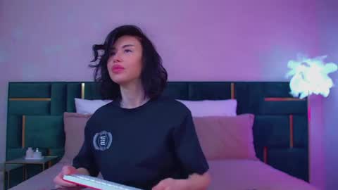 Kayla online show from 05.02.26