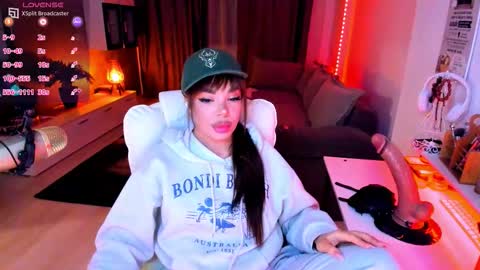 Snapshot of kaylee____77 chatting on 03.10.26 kaylee online show from 03.10.26