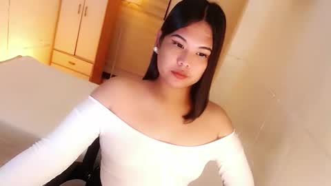 Y O U R        F U T U R E       K A Y L E E  online show from 10.08.25