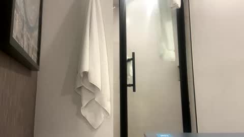 kayleerider32 online show from 04.21.26