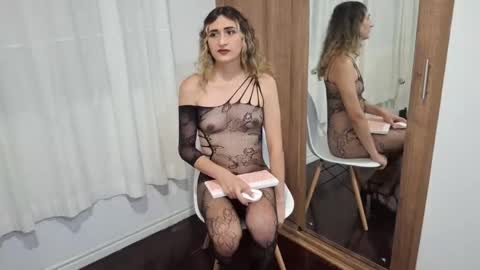 Kaylee Sims online show from 05.06.26