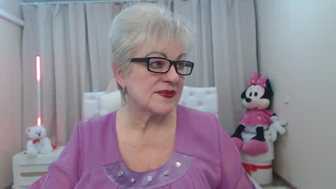 kaylesmoll online show from 03.21.26
