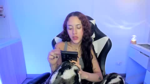 Snapshot of kaylie_xxx chatting on 05.21.26 kaylie online show from 05.21.26