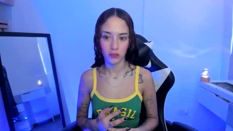 Snapshot of kaylie_xxx chatting on 05.23.26 kaylie online show from 05.23.26