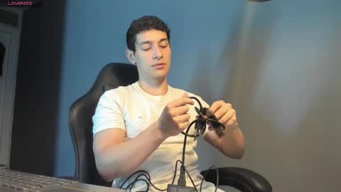 Snapshot of kayn_kalo chatting on 02.01.26 Kayn online show from 02.01.26