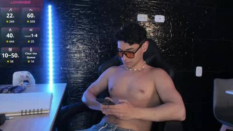 Snapshot of kayn_kalo chatting on 04.06.26 Kayn online show from 04.06.26