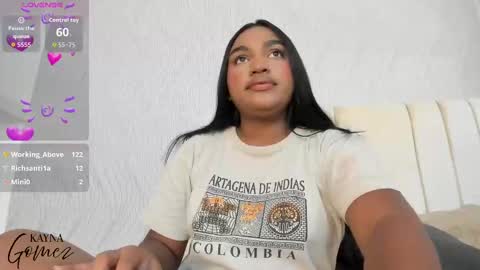 Snapshot of kayna_gomez chatting on 09.18.25 Kayna online show from 09.18.25