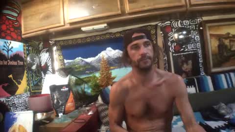 Snapshot of kaysears chatting on 12.12.24 Kay online show from 12.12.24