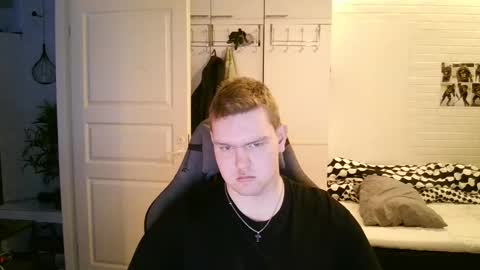 Snapshot of kayttajaviides5 chatting on 01.13.26 Aatu online show from 01.13.26