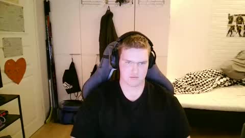 Snapshot of kayttajaviides5 chatting on 01.14.26 Aatu online show from 01.14.26