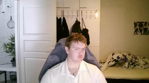 Snapshot of kayttajaviides5 chatting on 02.26.26 Aatu online show from 02.26.26