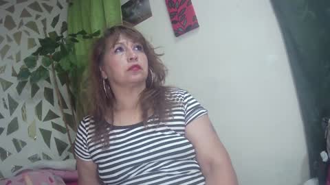Snapshot of kazsandrah chatting on 01.12.25 KAZSANDRAH online show from 01.12.25