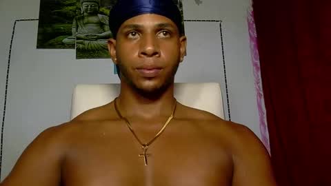 Snapshot of kazumi468760 chatting on 10.12.25 kazumi468760 online show from 10.12.25