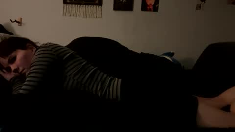 Snapshot of kearianwat chatting on 03.31.26 kearianwat online show from 03.31.26