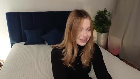 Seb Polly Roxy Jonny online show from 10.04.25