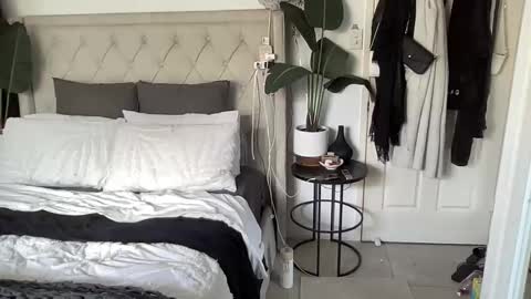 Snapshot of keeliebaby chatting on 03.11.25 Keelie xx online show from 03.11.25