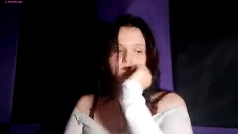 Snapshot of keenaureta chatting on 11.07.25 Lora online show from 11.07.25