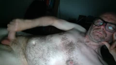 Snapshot of keepmehard__ chatting on 06.24.26 keepmehard__ online show from 06.24.26