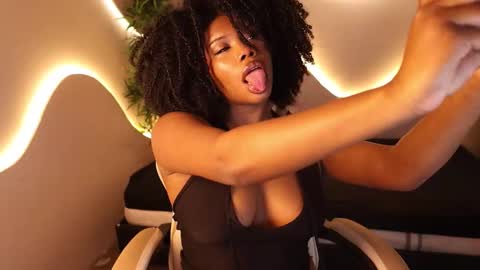 Kehlannis online show from 09.25.25