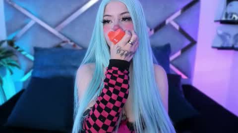 Keidy Monday to Saturday from 200 pm to 810pm  UTC-5 Colombia Time online show from 10.30.25