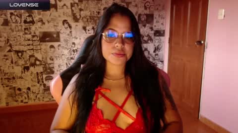 Snapshot of keikim_ chatting on 02.18.25 Kimk online show from 02.18.25