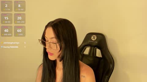 Snapshot of keily_brox chatting on 11.28.25 Keily brox online show from 11.28.25