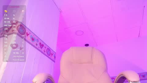 Snapshot of keily_gh1 chatting on 01.08.25 KEILY online show from 01.08.25