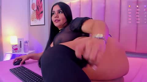 Snapshot of keily_ross1 chatting on 02.04.25 Keily Ross online show from 02.04.25